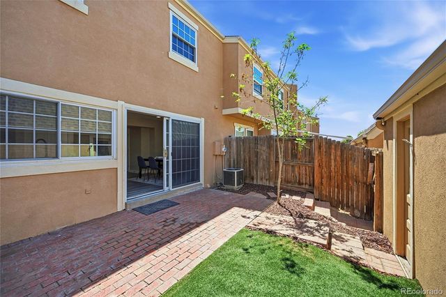 2888 S Ursula Street, Aurora, CO 80014