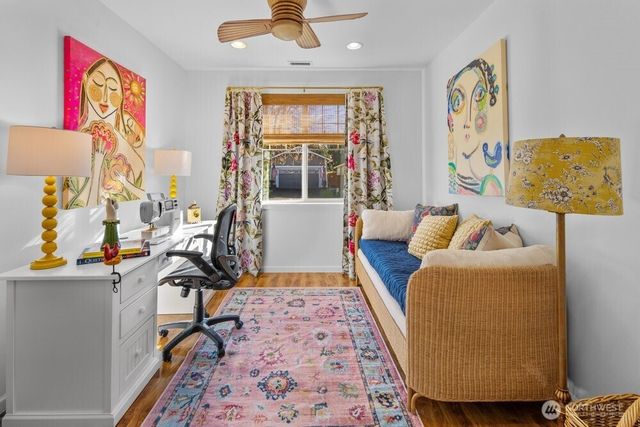 8236 NE Vashon Drive, Lacey, WA 98516