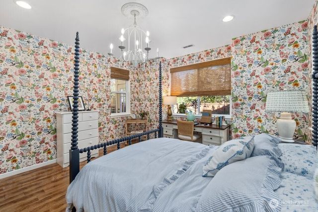 8236 NE Vashon Drive, Lacey, WA 98516