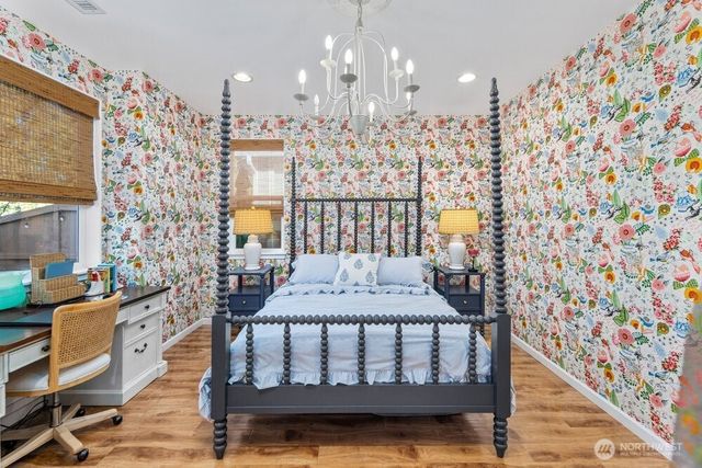 8236 NE Vashon Drive, Lacey, WA 98516