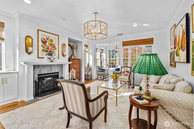 8236 NE Vashon Drive, Lacey, WA 98516