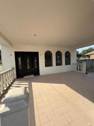 228 Alamo Street, Sullivan City, TX 78595