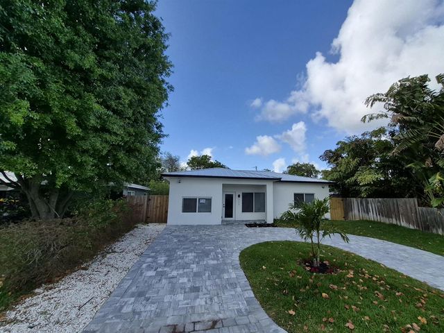 111 NE 45 Street, Oakland Park, FL 33334