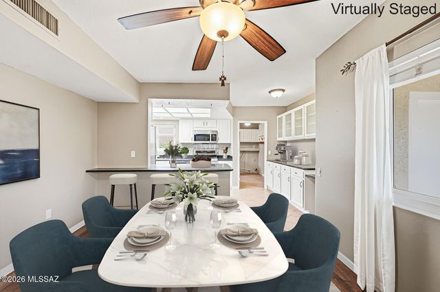 1939 S San Vincent Drive, Green Valley, AZ 85614