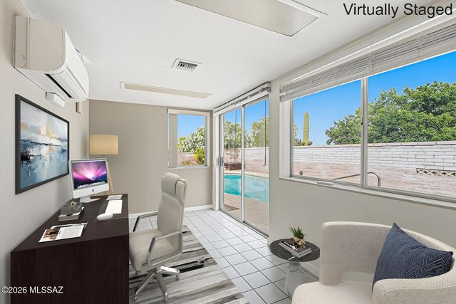 1939 S San Vincent Drive, Green Valley, AZ 85614