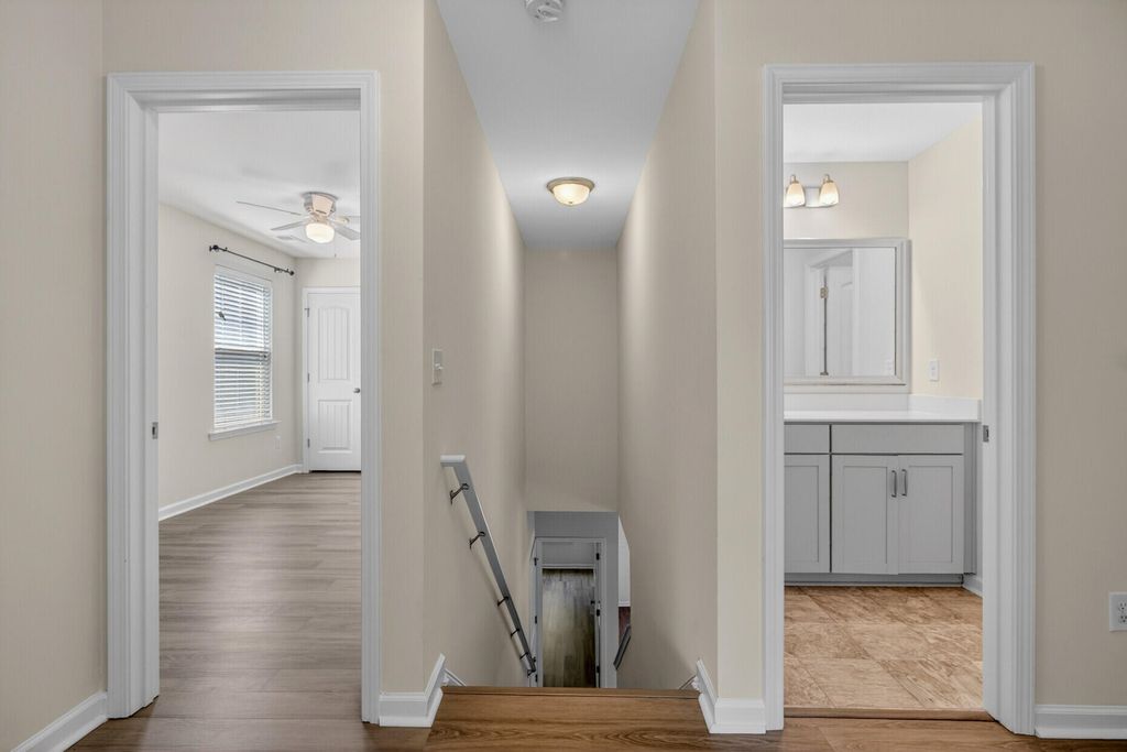 Image 23 of property listing at 3121 Mulan Lane, Charleston, SC 29414