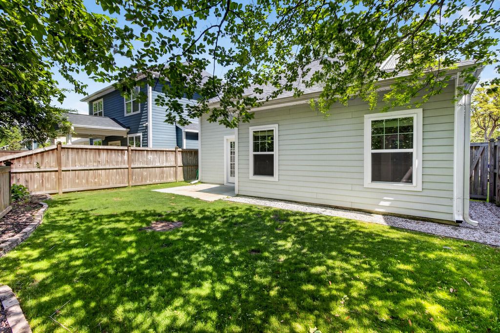 Image 31 of property listing at 3121 Mulan Lane, Charleston, SC 29414