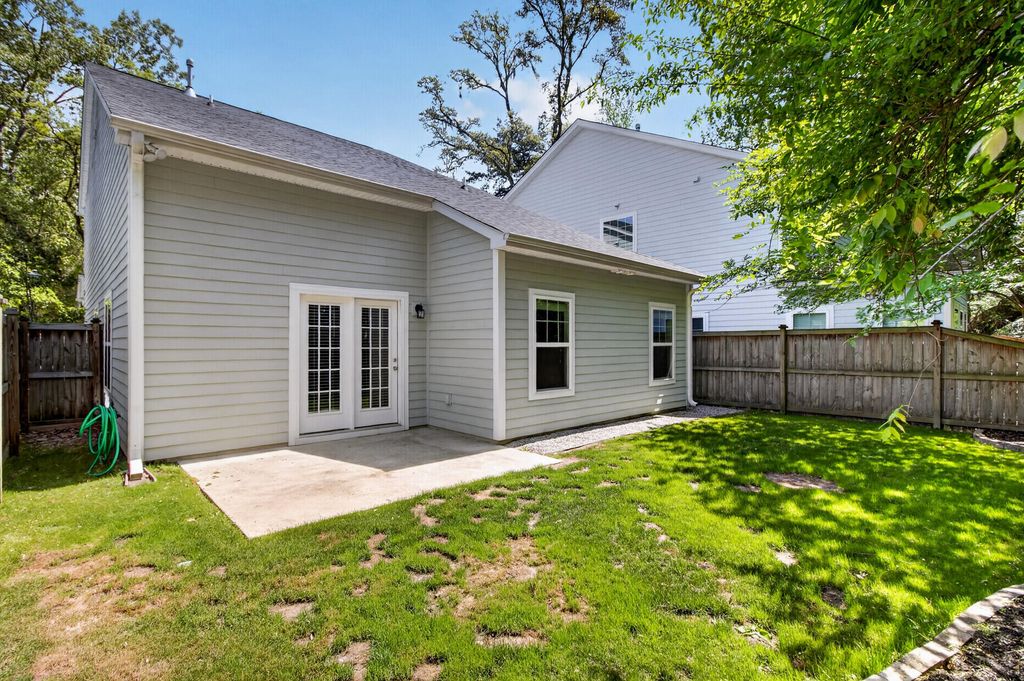 Image 32 of property listing at 3121 Mulan Lane, Charleston, SC 29414