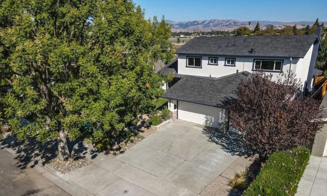 5166 Barron Park Drive, San Jose, CA 95136