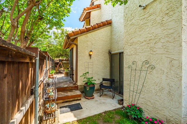 336 Melrose Drive 14A, Richardson, TX 75080