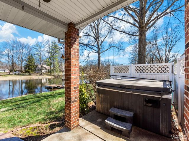 14 Lakeview Drive, Freeburg, IL 62243