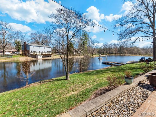 14 Lakeview Drive, Freeburg, IL 62243