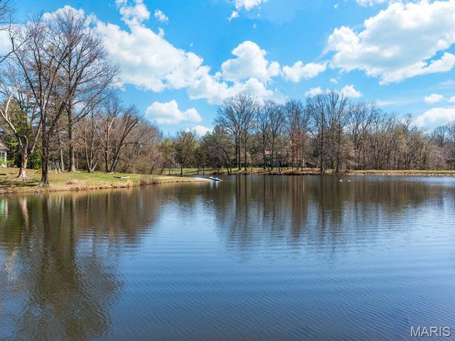 14 Lakeview Drive, Freeburg, IL 62243