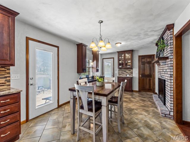 14 Lakeview Drive, Freeburg, IL 62243