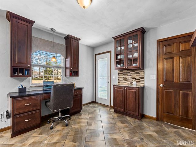 14 Lakeview Drive, Freeburg, IL 62243