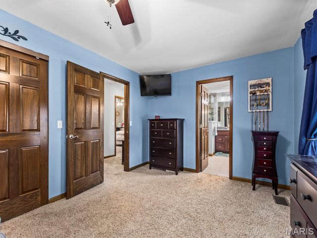 14 Lakeview Drive, Freeburg, IL 62243