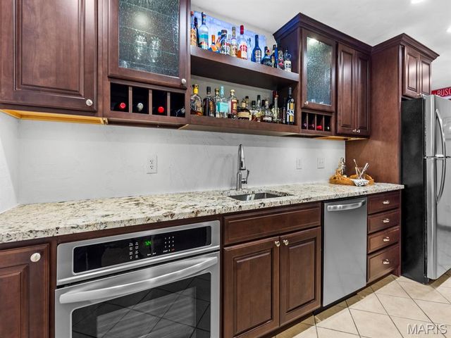 14 Lakeview Drive, Freeburg, IL 62243