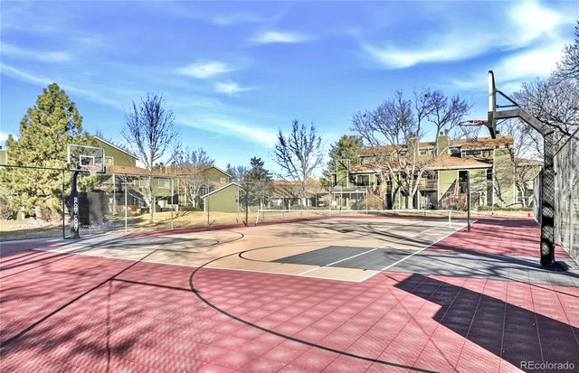 540 S Forest Street 202, Denver, CO 80246