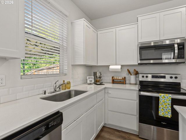 1302 Sw 5TH St, Battle Ground, WA 98604