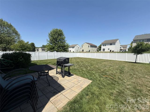 10119 Green Grass Road, Charlotte, NC 28227
