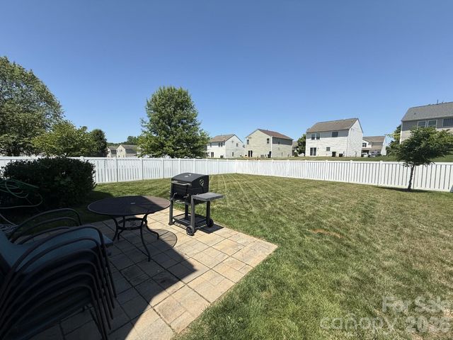 10119 Green Grass Road, Charlotte, NC 28227