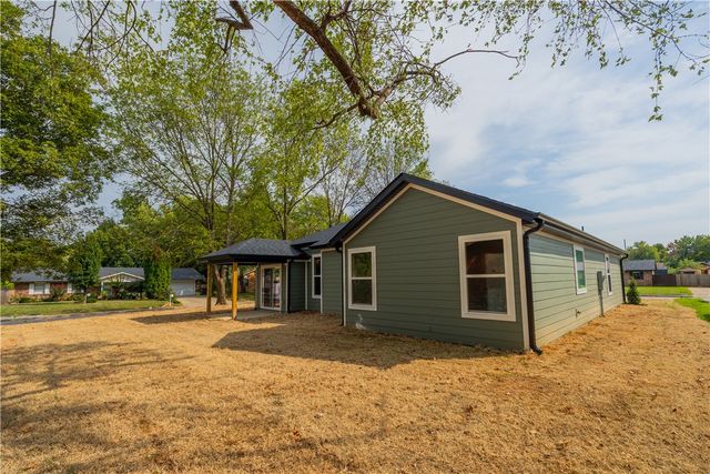 3400 Cannon Avenue, Springdale, AR 72762