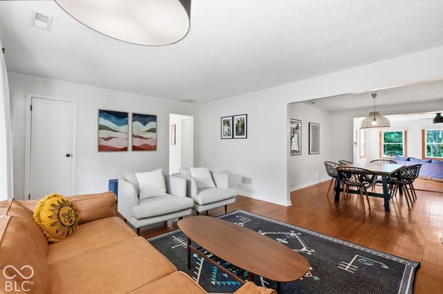 7916 Meadowbrook Drive, Indianapolis, IN 46240