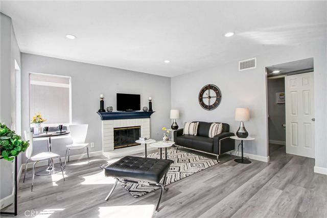 26730 Black Horse, Corona, CA 92883