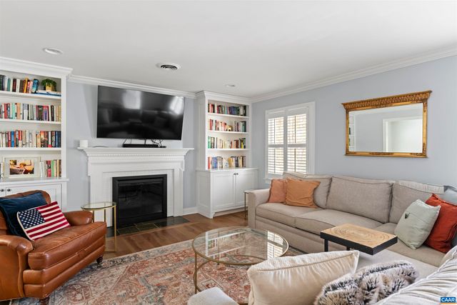 102 WESTMINSTER RD, Charlottesville, VA 22901