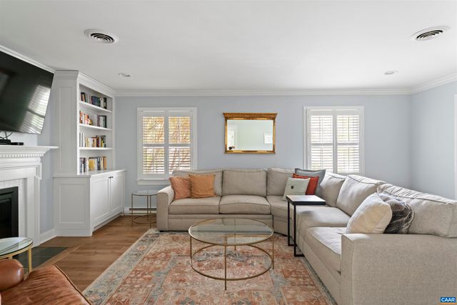102 WESTMINSTER RD, Charlottesville, VA 22901