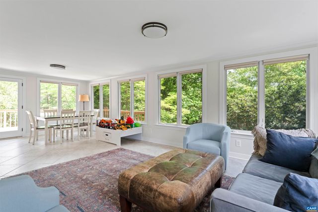 102 WESTMINSTER RD, Charlottesville, VA 22901