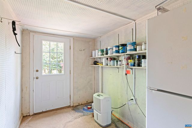 102 WESTMINSTER RD, Charlottesville, VA 22901