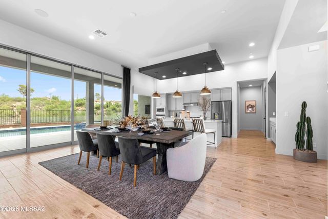 2850 E Camino A Los Vientos, Tucson, AZ 85718