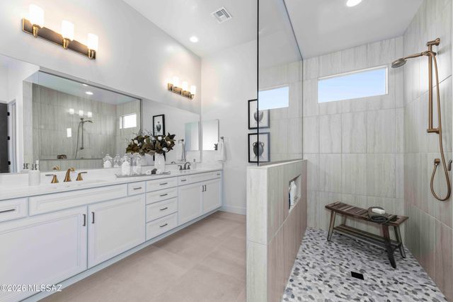 2850 E Camino A Los Vientos, Tucson, AZ 85718