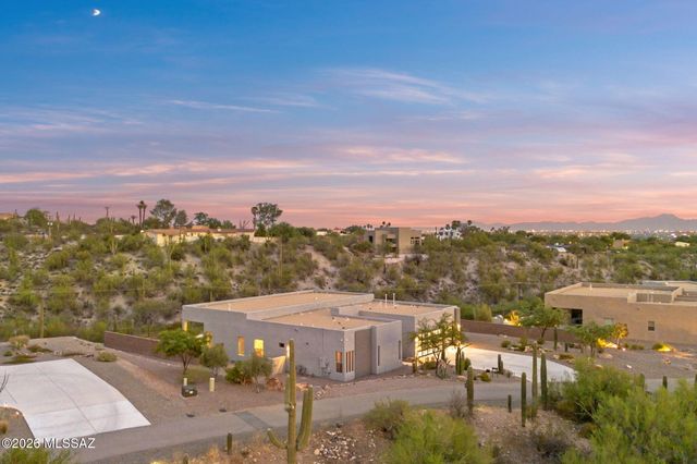 2850 E Camino A Los Vientos, Tucson, AZ 85718