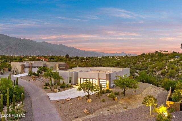 2850 E Camino A Los Vientos, Tucson, AZ 85718