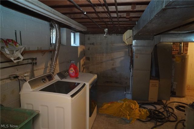 5285 Ridgebury Boulevard, Cleveland, OH 44124