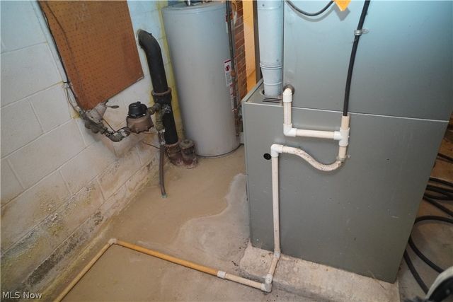 5285 Ridgebury Boulevard, Cleveland, OH 44124