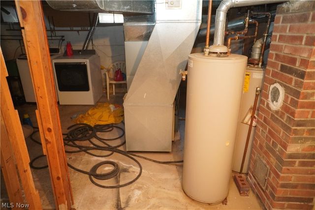 5285 Ridgebury Boulevard, Cleveland, OH 44124