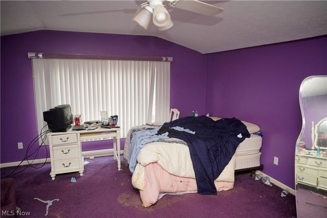 5285 Ridgebury Boulevard, Cleveland, OH 44124