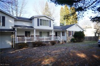 5285 Ridgebury Boulevard, Cleveland, OH 44124