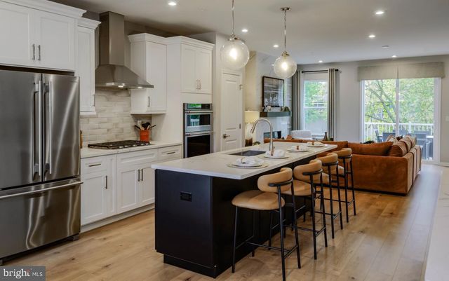 104 MARION RD, Pennington, NJ 08534