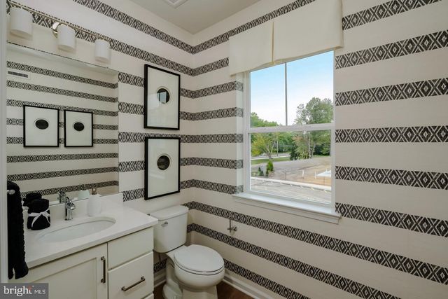 104 MARION RD, Pennington, NJ 08534