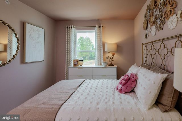 104 MARION RD, Pennington, NJ 08534