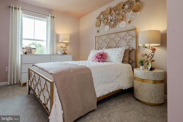 104 MARION RD, Pennington, NJ 08534