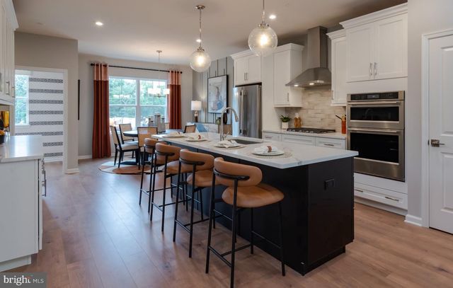 104 MARION RD, Pennington, NJ 08534