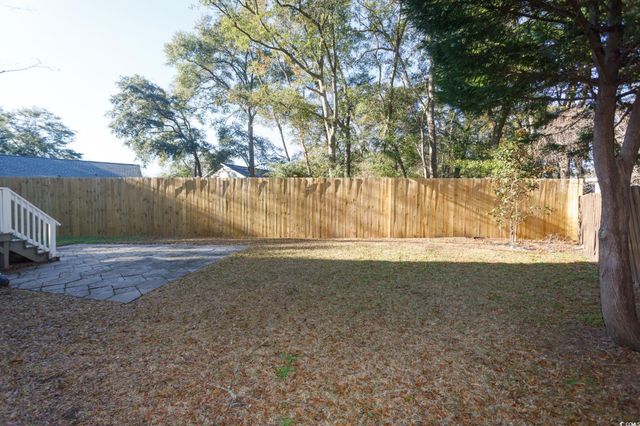 837 Flicker Pl., Murrells Inlet, SC 29576