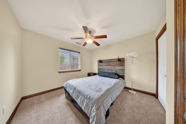 85 N Park Ridge Road, North Liberty, IA 52317