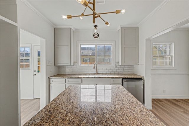 417 Cole St, Corpus Christi, TX 78404