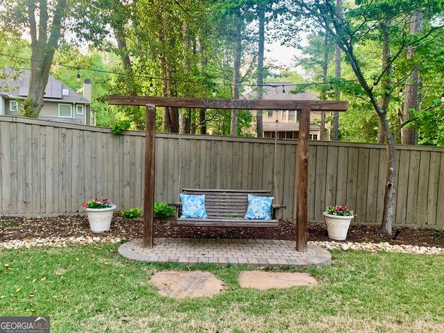 3294 Fox Hunt Trail NW, Marietta, GA 30064